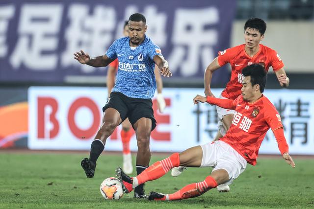 町田泽维亚有意同时签下日韩两国国脚小川航基与曹圭成